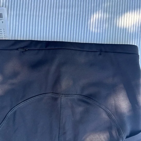 Lululemon Swift Speed HR Crop Leggings Size 4 Black Perforated (NWT)